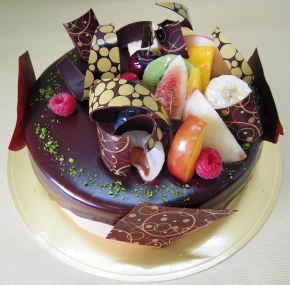 デコレーションケーキ(チョコレートコーティングタイプ)